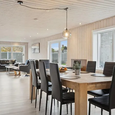 Ejler - 275m From The Sea By Interhome